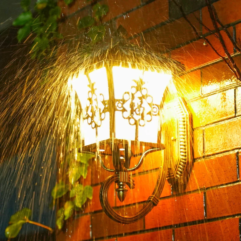 โคมไฟพลังงานแสงอาทิตย์สไตล์ยุโ - Ac Outdoor Power บทวิจารณ์และราคา